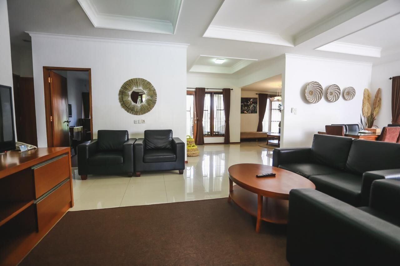 Kuldesak Villas Bandung Exterior photo